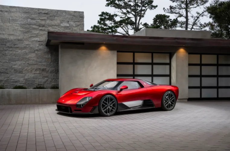 McLaren's Newest Supercar Brings Back the Manual Gearbox — Its First Since the F1