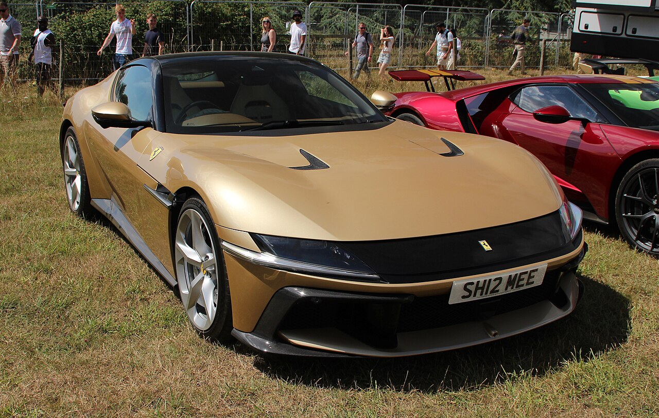 Ferrari's 12Cilindri Manuale Fakes a Manual Gearbox — and It Might Be Genius