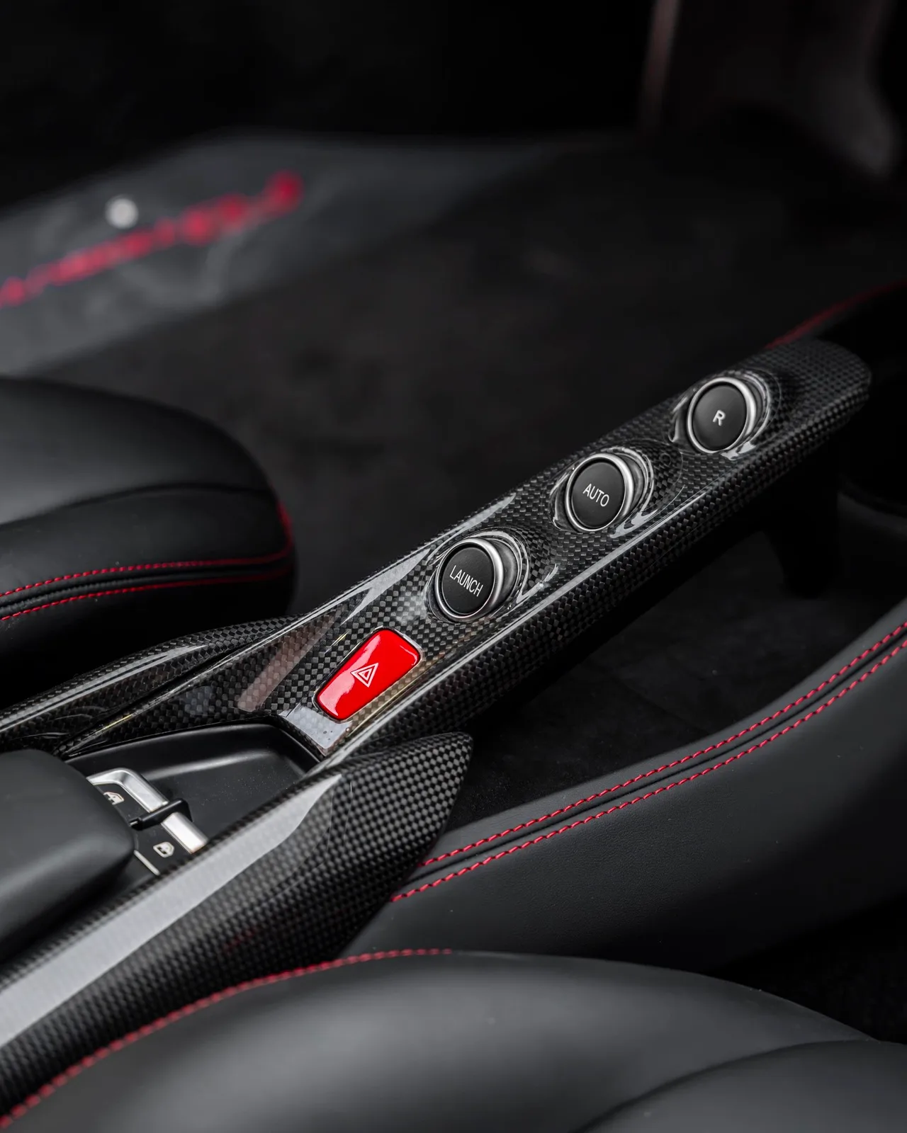 2022 Ferrari F8 Tributo for sale in Dubai — photo 10 of 24