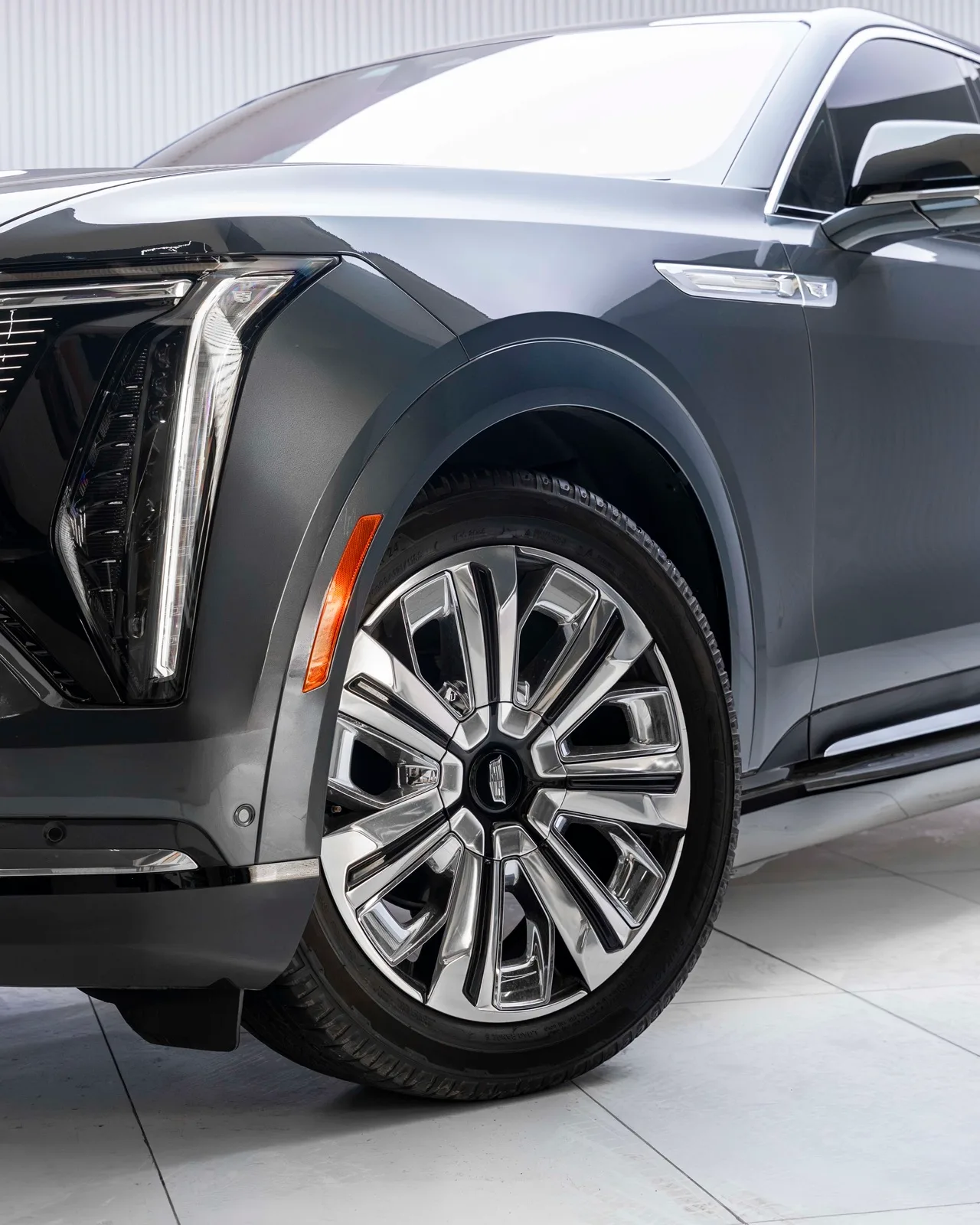 2026 Cadillac Escalade IQ 1000E Premium Luxury AWD for sale in Dubai — photo 20 of 22