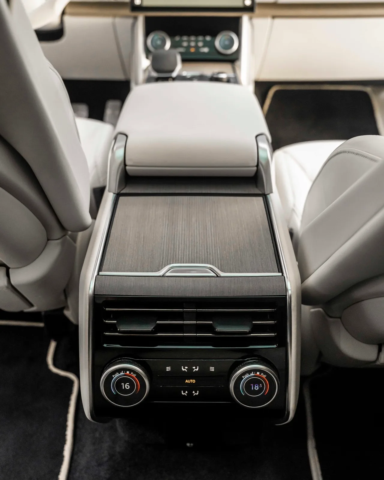 2023 Land Rover Range Rover Mansory First Edition LWB for sale in Dubai — photo 21 of 26