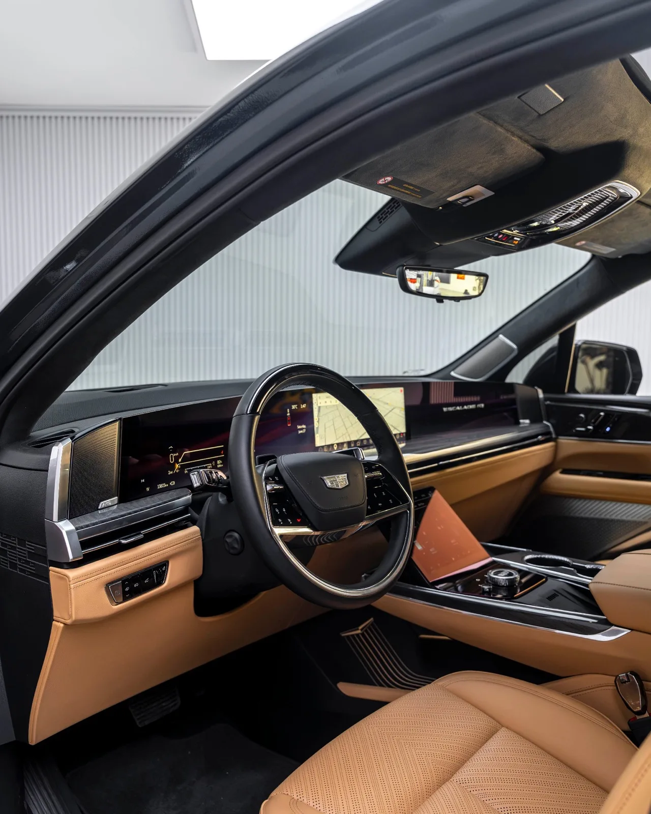 2026 Cadillac Escalade IQ 1000E Premium Luxury AWD for sale in Dubai — photo 5 of 22
