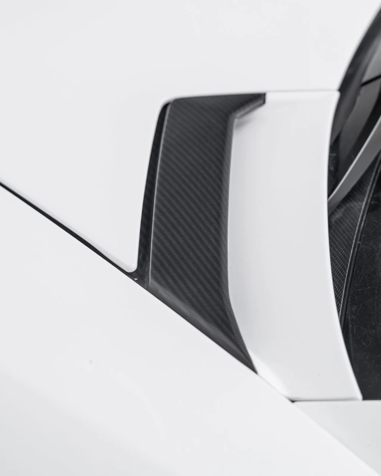 2017 Lamborghini Aventador LP 750-4 SV Coupé for sale in Dubai — photo 12 of 13