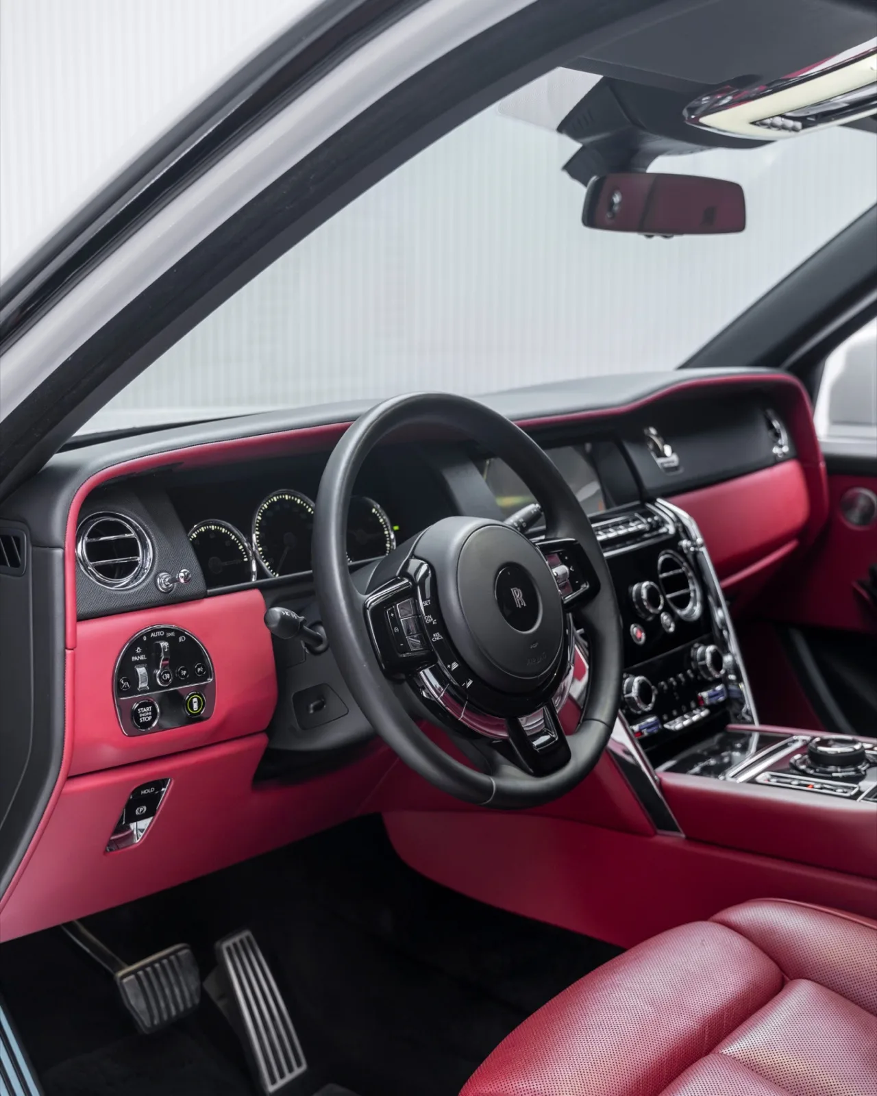 2019 Rolls-Royce Cullinan (2025 Facelift) for sale in Dubai — photo 6 of 20