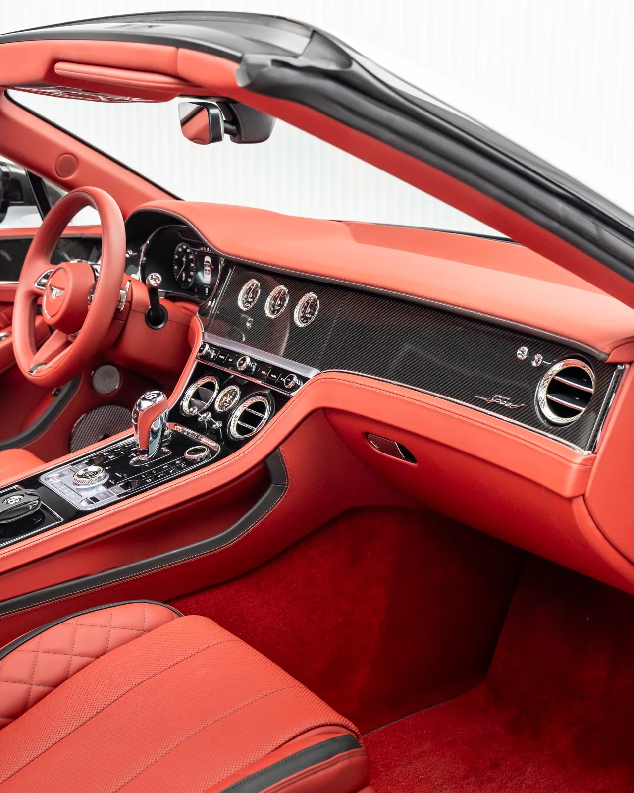 2023 Bentley Continental W12 GTC Speed for sale in Dubai — photo 7 of 18