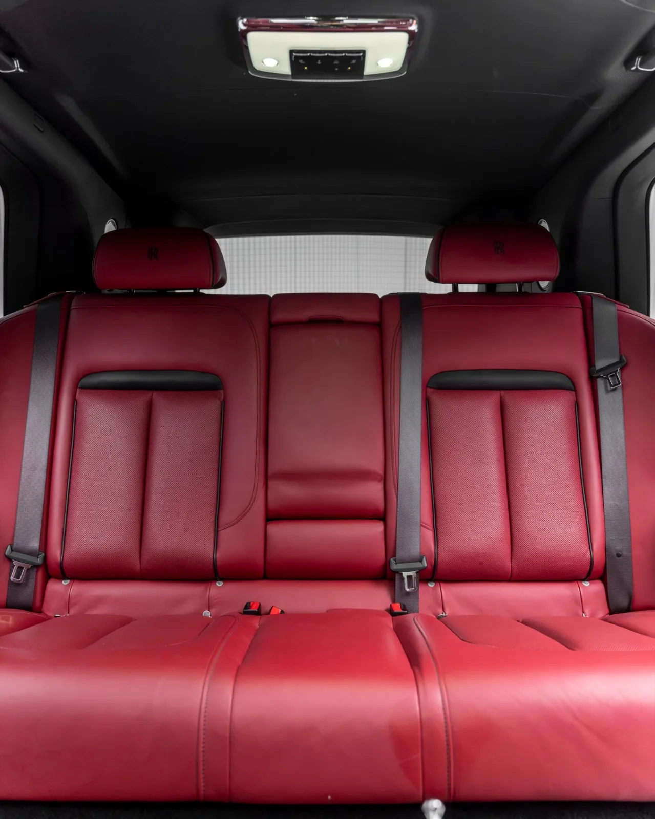 2019 Rolls-Royce Cullinan (2025 Facelift) for sale in Dubai — photo 12 of 20