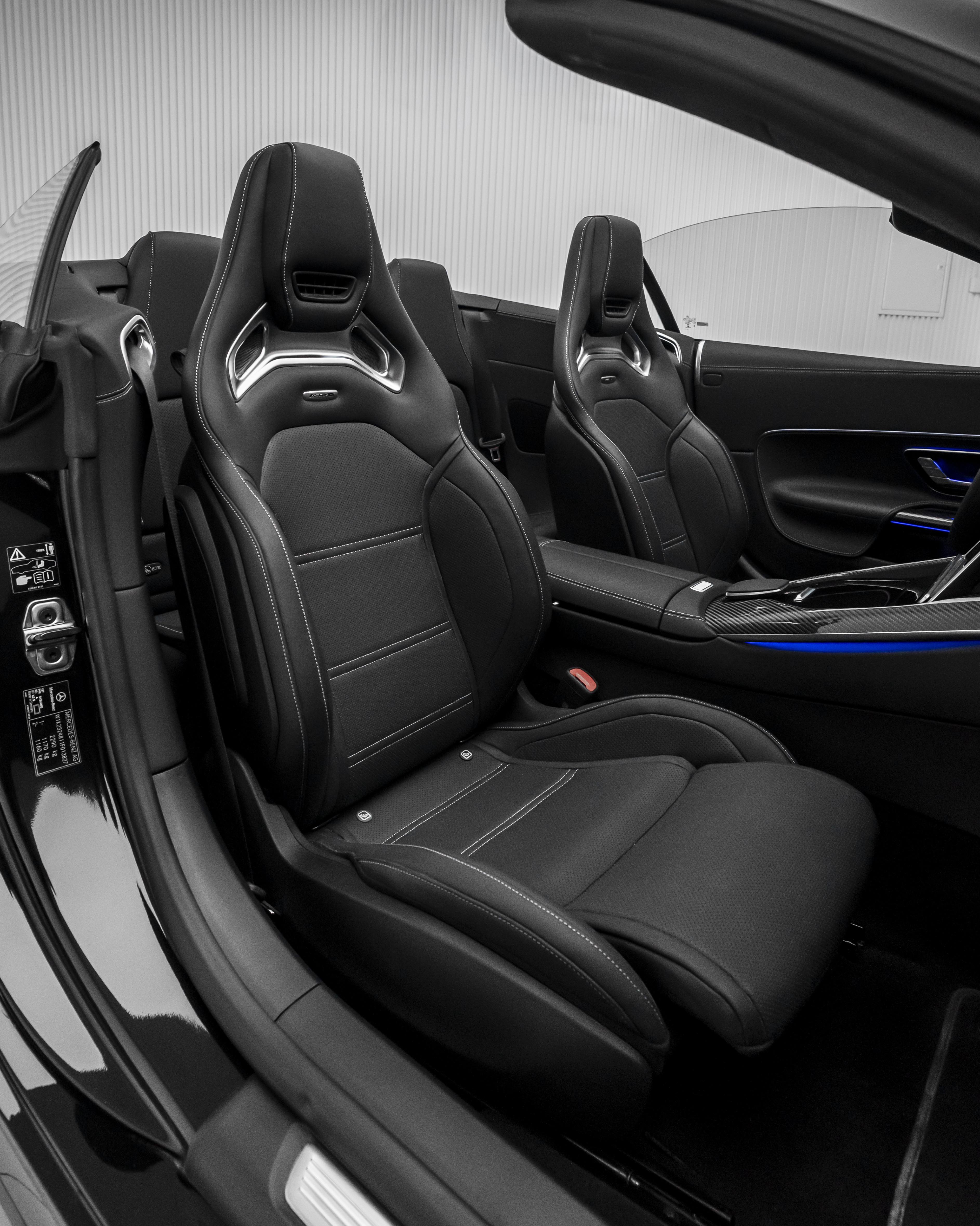 2023 Mercedes-Benz SL 63 AMG 4MATIC+ view 13