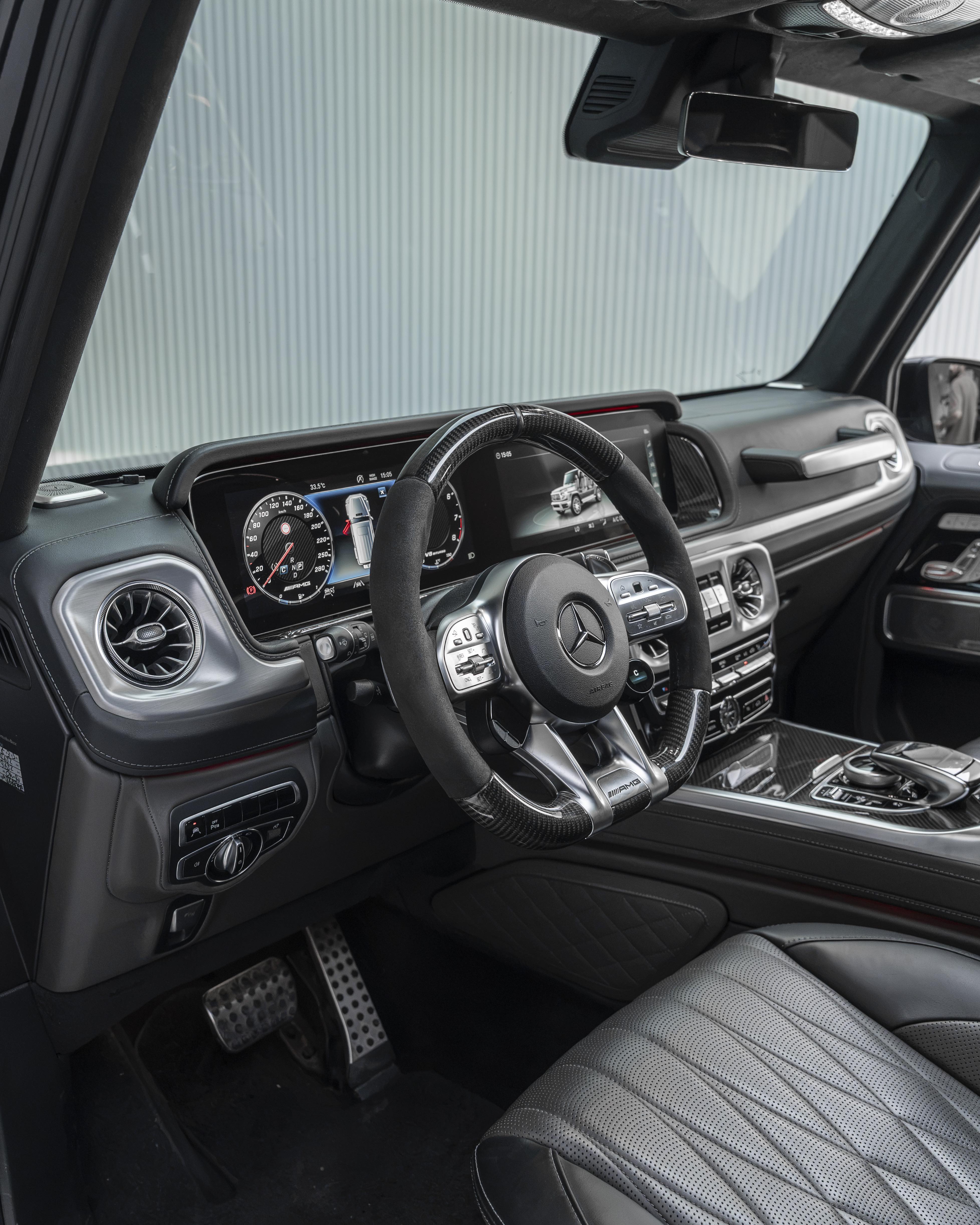 2022 Mercedes-Benz G63 AMG view 4