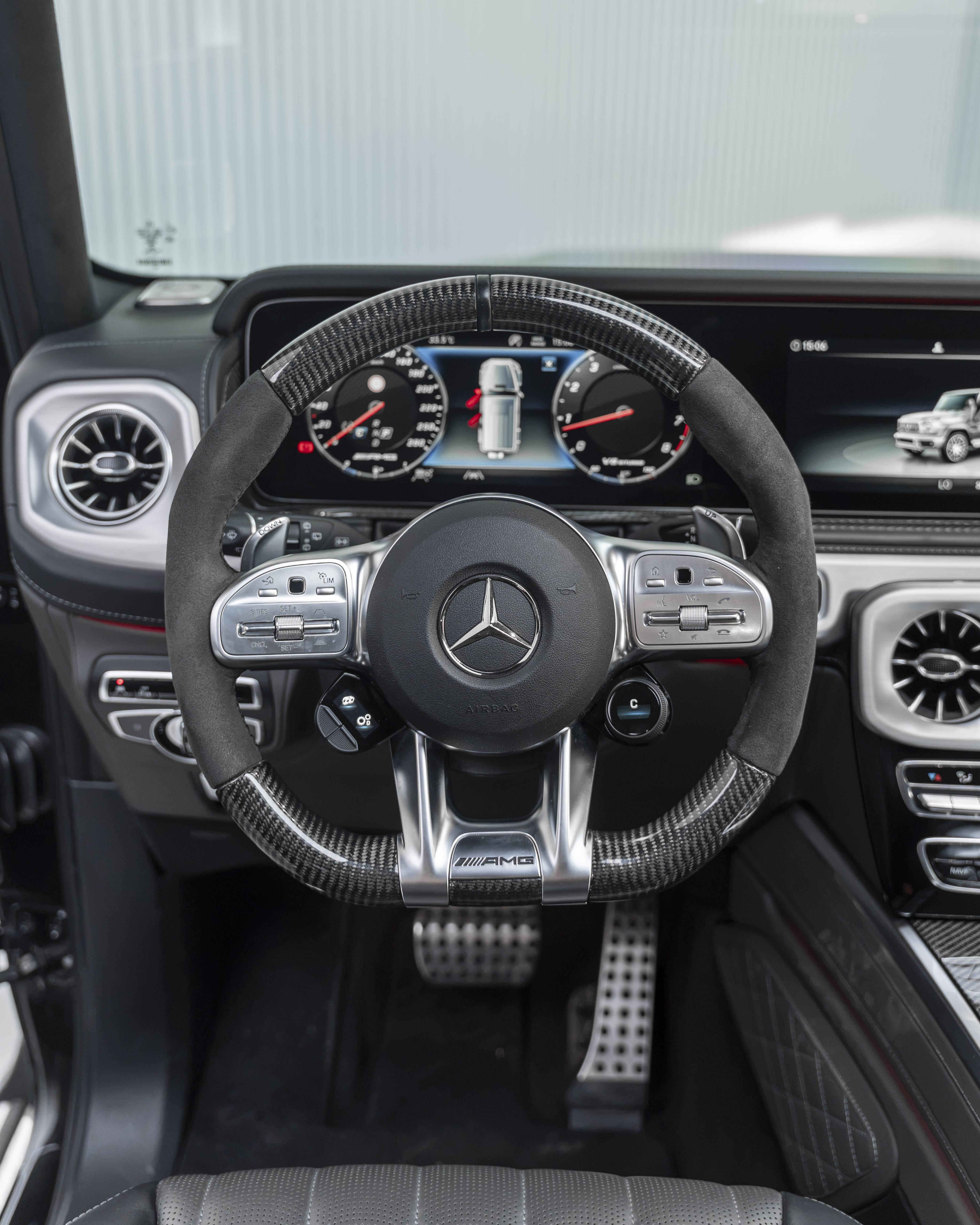 2022 Mercedes-Benz G63 AMG view 5