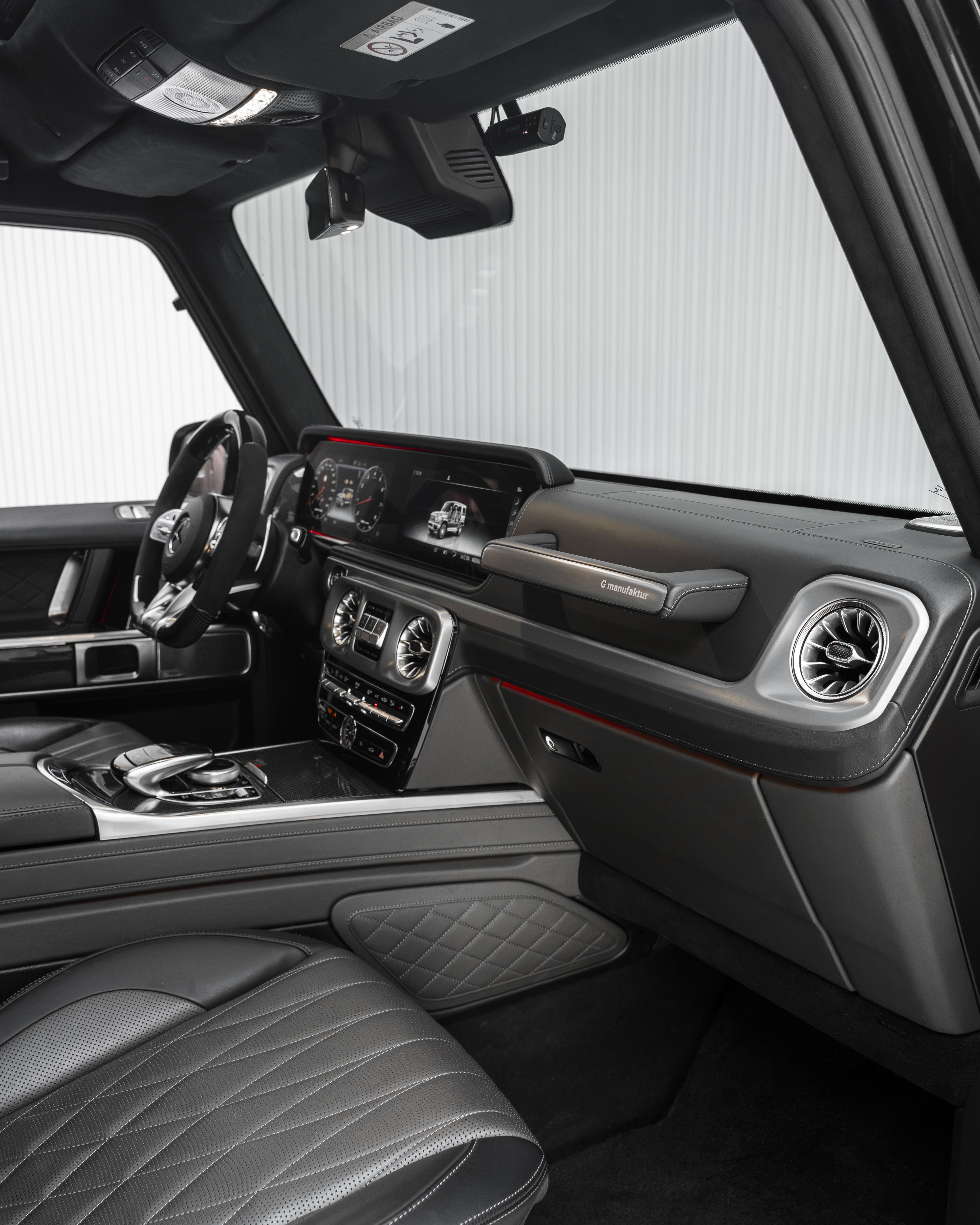 2022 Mercedes-Benz G63 AMG view 7