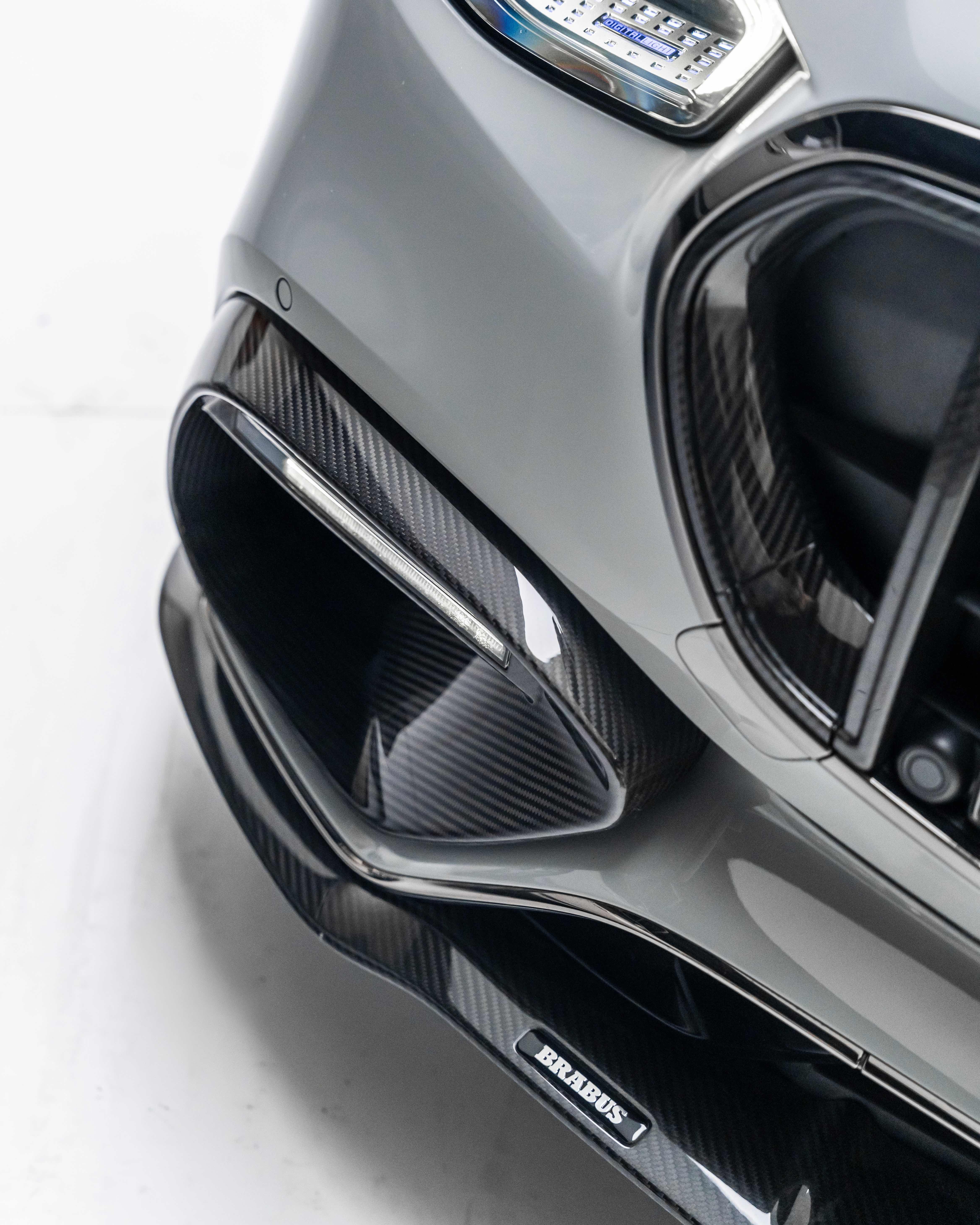 2025 Mercedes-Benz S-Class BRABUS 930 view 20
