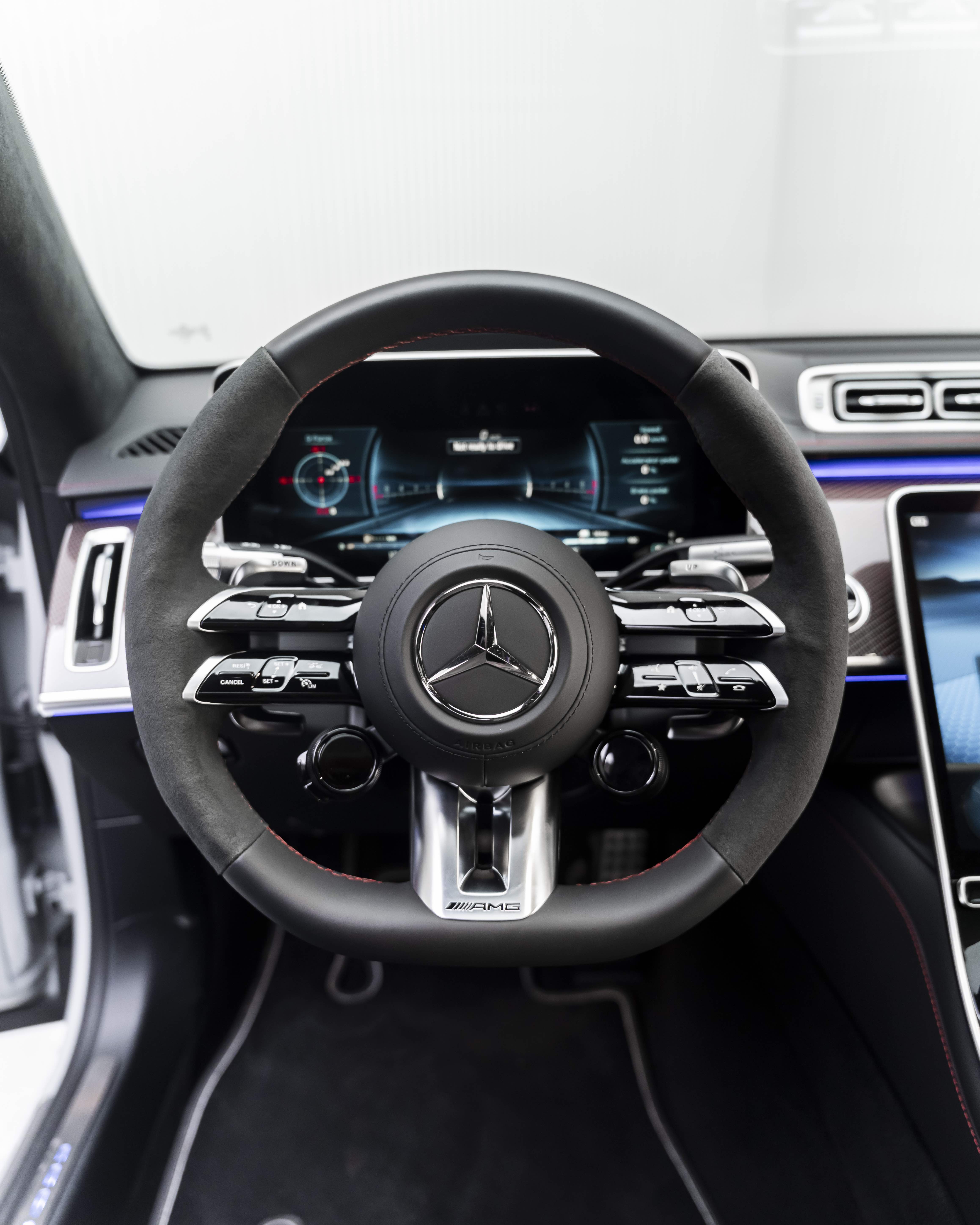 2025 Mercedes-Benz S-Class BRABUS 930 view 7