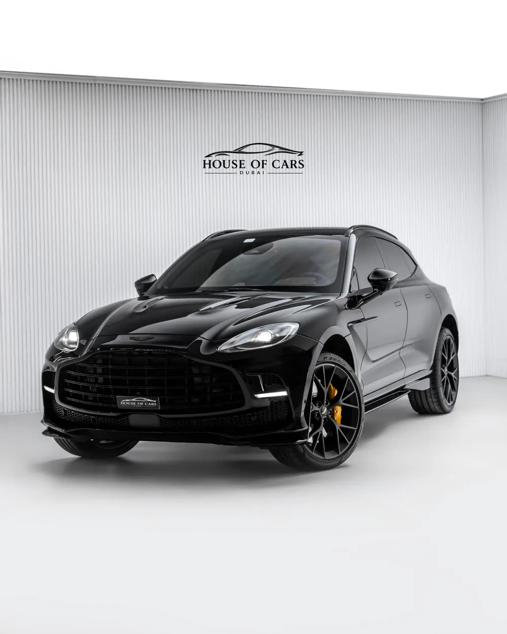 2025 Aston Martin DBX707