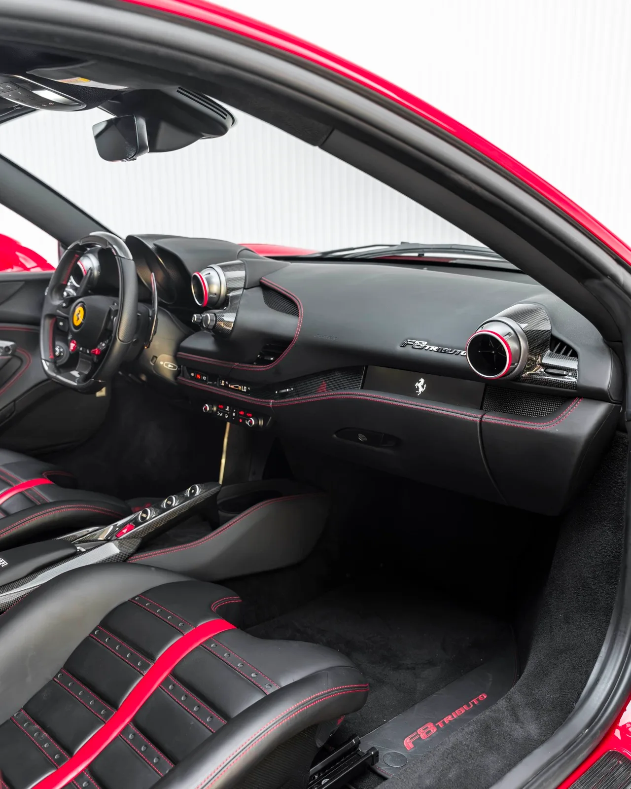 2022 Ferrari F8 Tributo for sale in Dubai — photo 7 of 24