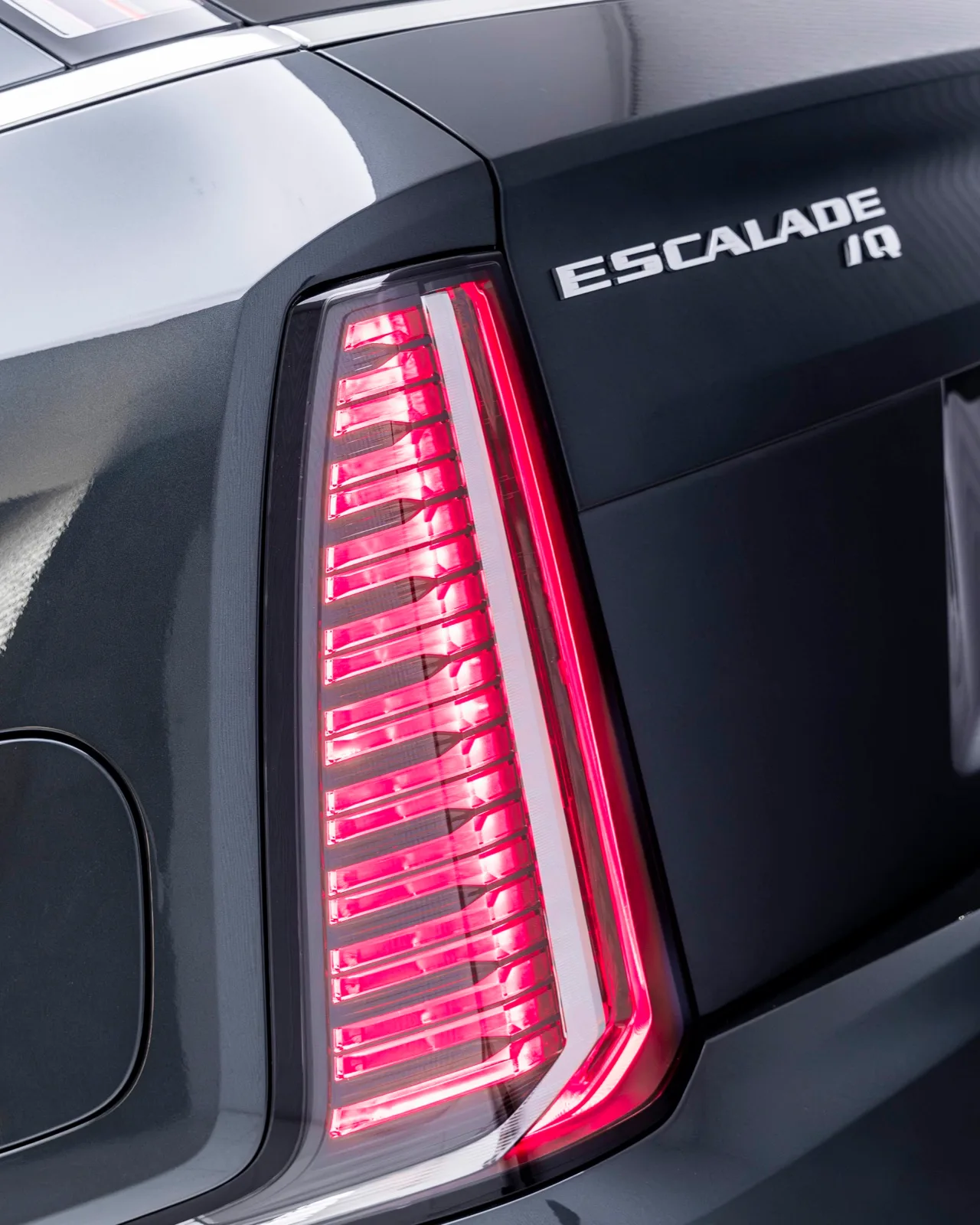 2026 Cadillac Escalade IQ 1000E Premium Luxury AWD for sale in Dubai — photo 22 of 22