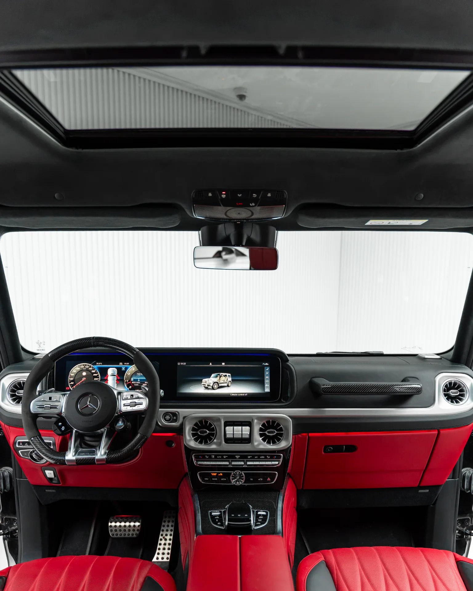 2022 Mercedes-Benz G63 AMG view 6