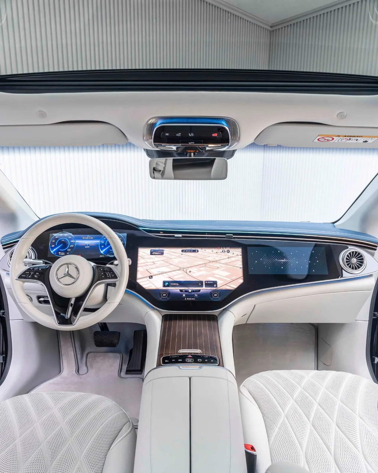 2022 Mercedes-Benz EQS 580 4MATIC Edition One for sale in Dubai — photo 8 of 19