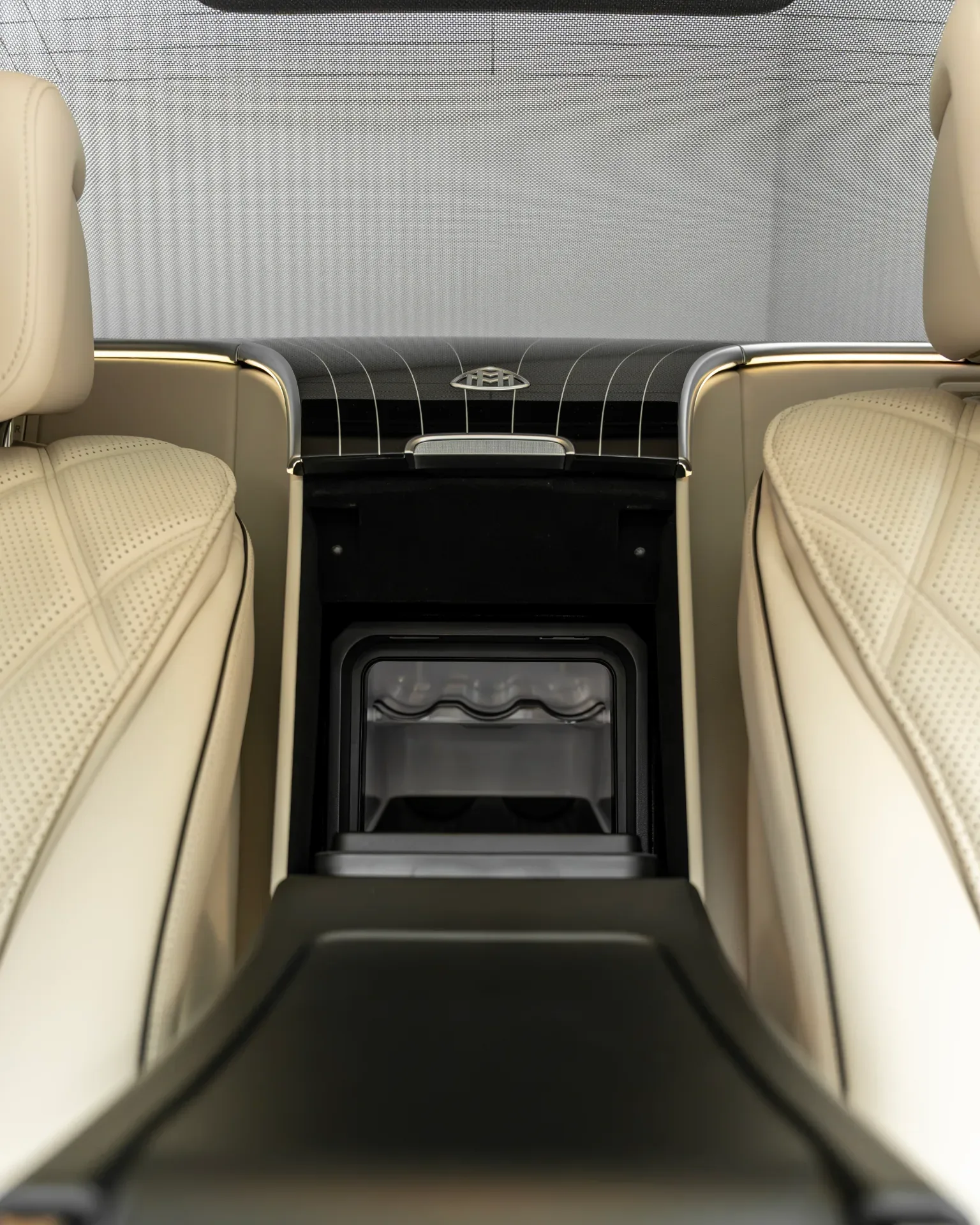 2024 Mercedes-Maybach S680 First Class for sale in Dubai — photo 17 of 23