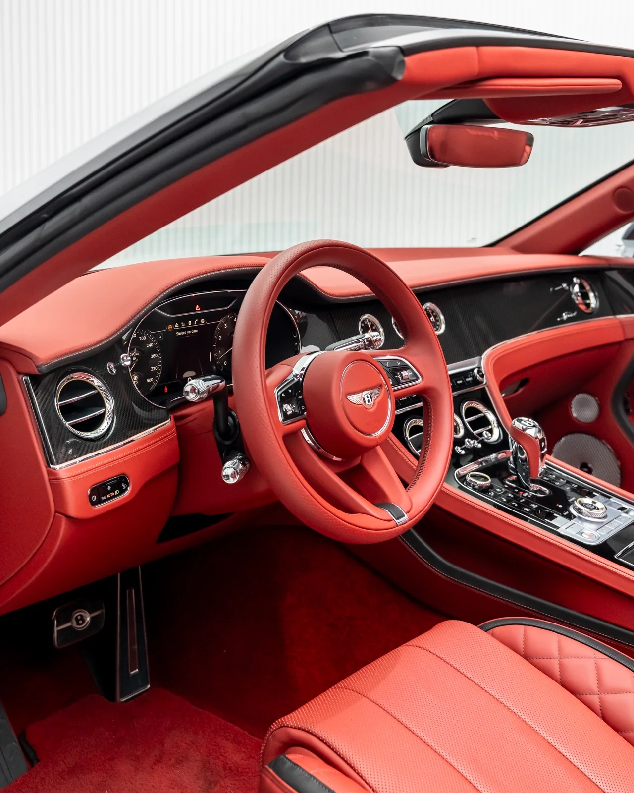 2023 Bentley Continental W12 GTC Speed for sale in Dubai — photo 5 of 18