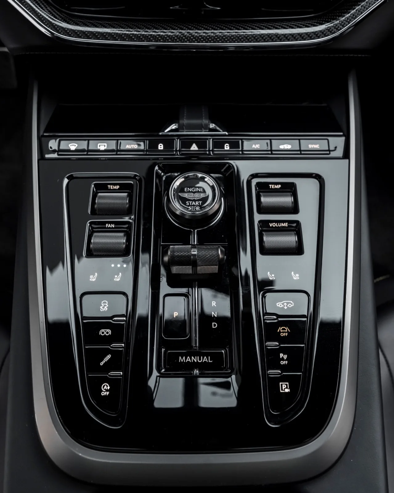 2025 Aston Martin DBX707 for sale in Dubai — photo 7 of 18