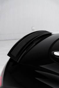 2015 Audi R8 Spyder V8 FSI Quattro for sale in Dubai — photo 18 of 20