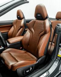 2024 BMW M4 Competition xDrive Convertible for sale in Dubai — photo 13 of 15