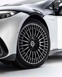 2022 Mercedes-Benz EQS 580 4MATIC Edition One for sale in Dubai — photo 3 of 19