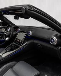 2023 Mercedes-Benz SL 63 AMG 4MATIC+ for sale in Dubai — photo 11 of 18