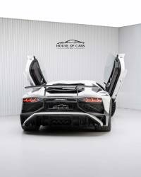 2017 Lamborghini Aventador LP 750-4 SV Coupé for sale in Dubai — photo 2 of 13