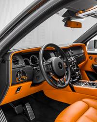 2023 Rolls-Royce Cullinan Black Badge for sale in Dubai — photo 6 of 13