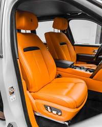 2023 Rolls-Royce Cullinan Black Badge for sale in Dubai — photo 10 of 13