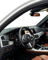 2019 BMW X7 xDrive50i M Sport for sale in Dubai — photo 6 of 13