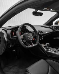 2023 Audi R8 Coupe V10 Performance RWD for sale in Dubai — photo 7 of 15