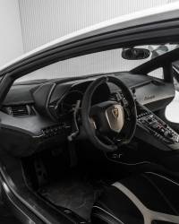 2017 Lamborghini Aventador LP 750-4 SV Coupé for sale in Dubai — photo 5 of 13