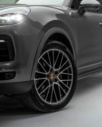 2021 Porsche Cayenne Coupe for sale in Dubai — photo 3 of 13