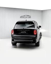 2020 Rolls-Royce Cullinan Black Badge (Facelift) for sale in Dubai — photo 2 of 20